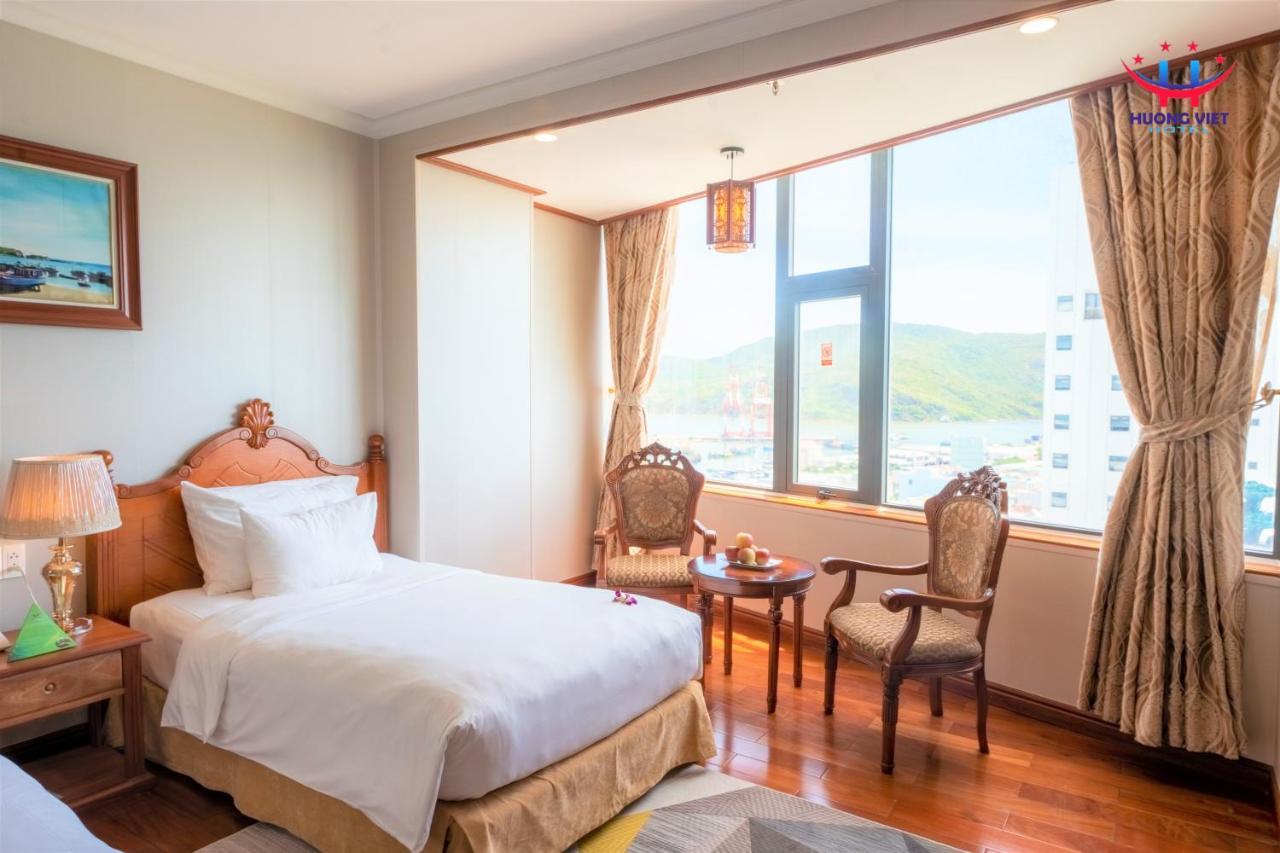 Huong Viet Hotel Quy Nhon - Beachfront Luaran gambar